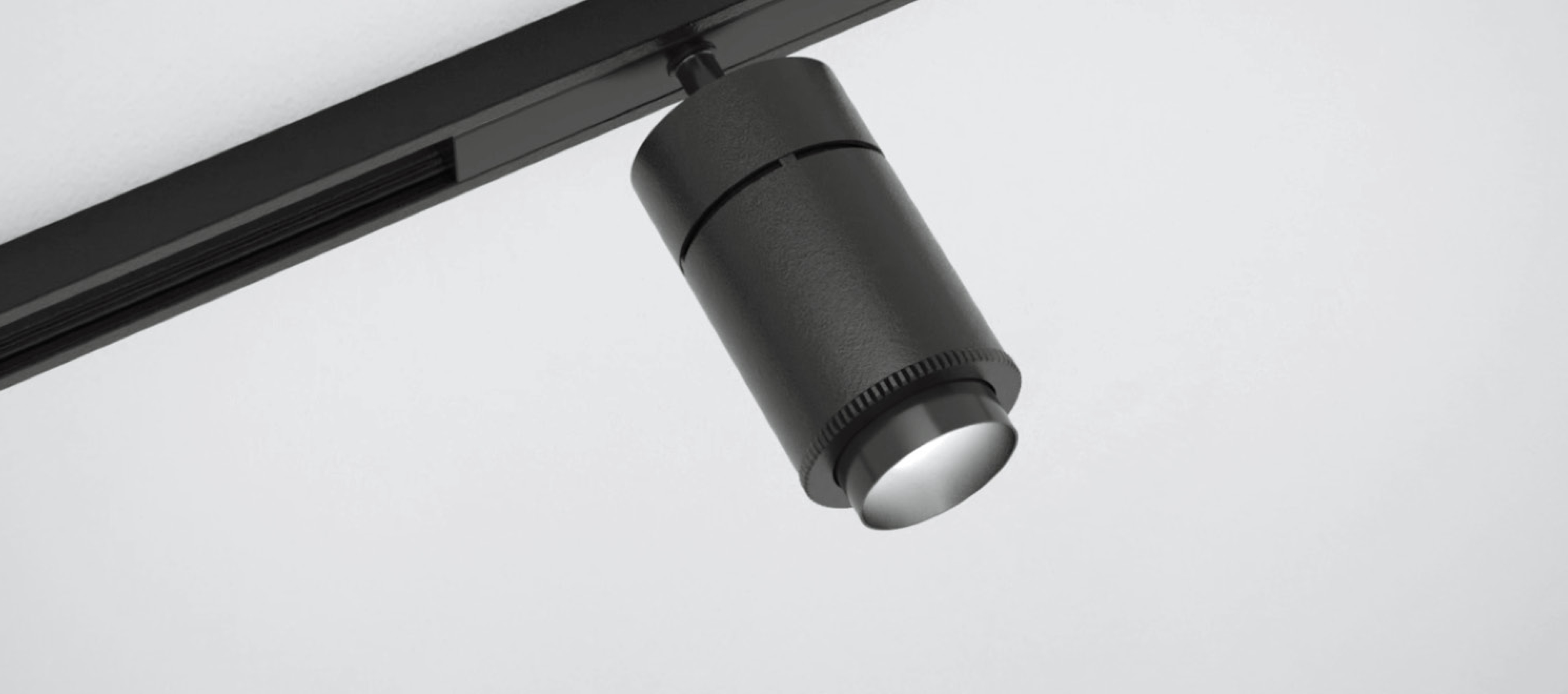 Reggiani shop track lighting